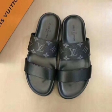 Louis Vuitton Slippers